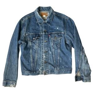 Vintage Levi’s USA Made Trucker Jacket Size M (Lot 71205)